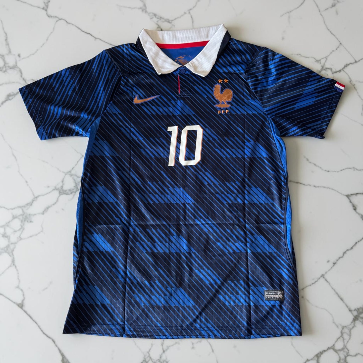 Фен Бокс France